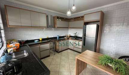 Casa à Venda de 252 m² no Jardim Dora em Suzano/SP: 02 dormitórios.