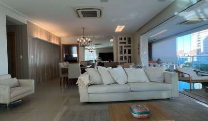Maravilhoso apartamento no Embaré