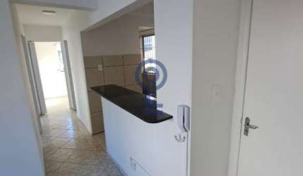 Apartamento com 3 quartos para alugar na Rua Agrolândia, 55, Bela Vista, São José por R$ 2.500