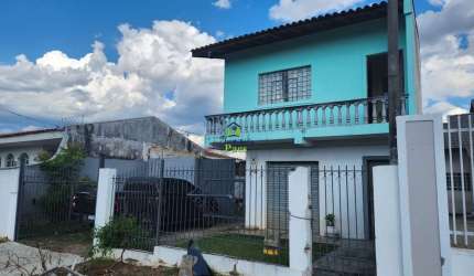 Casa com 2 quartos à venda no Cajuru, Curitiba  por R$ 780.000