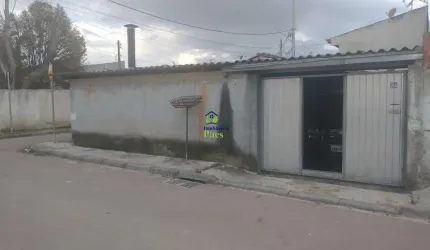Casa com 3 quartos à venda no Cajuru, Curitiba  por R$ 280.000