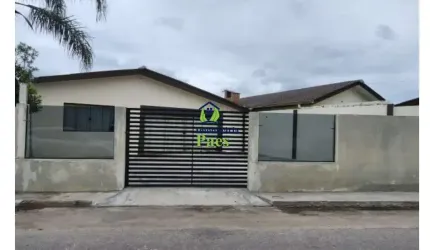 Casa com 3 quartos à venda na Zona Rural, Pontal do Paraná , 88 m2 por R$ 230.000