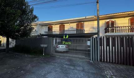 Casa com 3 quartos à venda no Cajuru, Curitiba  por R$ 640.000