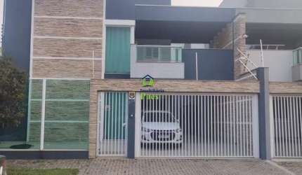 Casa com 3 quartos à venda no Afonso Pena, São José dos Pinhais  por R$ 755.000