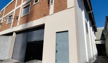 Aluga-se Galpao 250m² na Tranquilidade - em frente ao shopping internacional