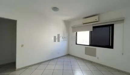 Apartamento a venda, Av. Maracanã, sala, 2 quartos, suíte e vaga com direito a laje