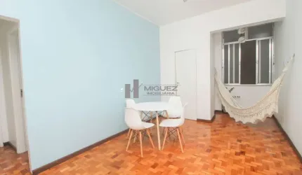 Aconchegante apartamento na Rua Mariz e Barros, próximo a Praça Afonso Pena Código 19854