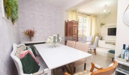 Código 16801 - Casa á venda com 3 quartos, Vila Isabel - Rio de Janeiro
