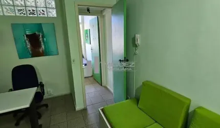 BELÍSSIMA SALA COMERCIAL NA RUA DESEMBARGADOR ISIDRO