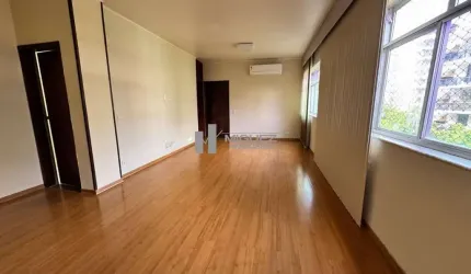 Apartamento a Venda Área nobre da Tijuca Rua Homem de Melo, 4 quartos 1 suite, serviço de portaria, 1 vaga de  garajem.