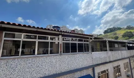 Casa triplex a venda com terraço em vila na Aristides Lobo