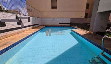 VARANDA, SALA EM 2 AMBIENTES, 2 QUARTOS SENDO 1 SUÍTE, 1 BANHEIRO SOCIAL, COZINHA, DEPENDÊNCIAS COMPLETAS (QUARTO, BANHEIRO, ÁREA DE SERVIÇO) - 2 VAGAS ESCRITURA (PISCINA, ACADEMIA, SALÃO DE FESTAS, P