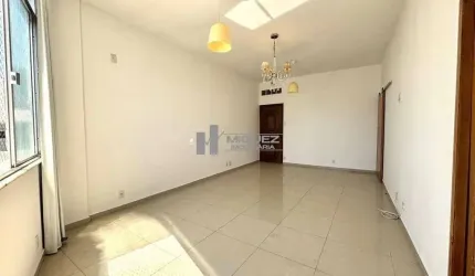 Excelente apartamento à venda no melhor trecho da Rua Conde de Bonfim - Tijuca, 3 quartos com 110m², vaga de garagem na escritura e proximidade de tudo!