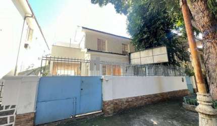 Casa de condominio Duplex à venda com 400m², 5 Quartos, 3 banheiros, área externa e segurança privada- Tijuca - Rio de Janeiro