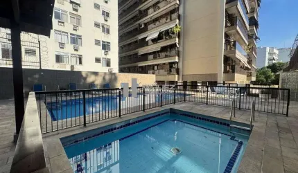 Apartamento à venda na Rua Marechal Marques Porto- Tijuca! Varandão, sol da manhã, sala 2 quartos com vaga! Prédio com infra estrutura!