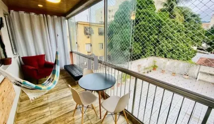 Apartamento a venda - varanda, 2 quartos, 1 suíte, banheiro social, dependências completas, 1 vaga de garagem - Rua Visconde de Santa Isabel - Vila Isabel