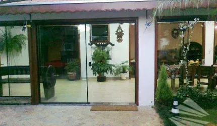 Casa com 1 dormitório à venda, 150 m² - Jardim das Nações - Taubaté/SP