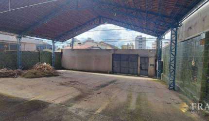 Sobrado para fins comerciais à venda, 813 m² - Centro - Taubaté/SP