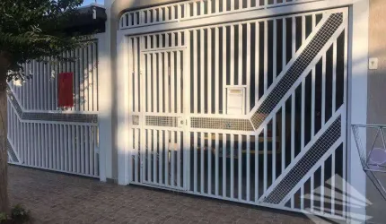 Sobrado com 5 dormitórios à venda, 311,75m² - Vila Jaboticabeira - Taubaté/SP