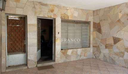Sobrado com 4 dormitórios à venda, 253 m² - Centro - Taubaté/SP