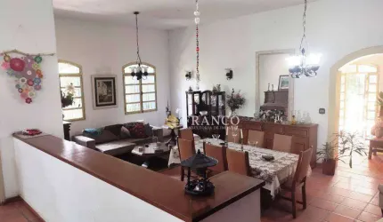 Casa estilo chácara com 3 dormitórios à venda, 1250 m² - Condomínio Vale dos Príncipes - Taubaté/SP