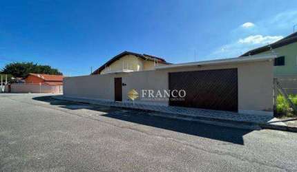 Casa com 3 dormitórios à venda, 219 m² - Belém - Taubaté/SP