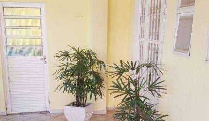 Casa com 3 dormitórios à venda, 150 m² - Residencial Colinas - Taubaté/SP