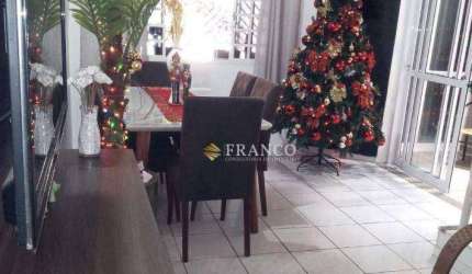 Sobrado à venda, 145 m² por R$ 555.000,00 - Esplanada Independência - Taubaté/SP