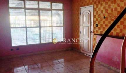 Sobrado com 2 dormitórios à venda, 186 m² - Independência - Taubaté/SP