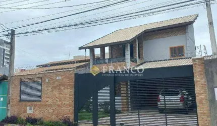 Sobrado com 4 dormitórios à venda, 199 m² - Residencial Portal da Mantiqueira - Taubaté/SP