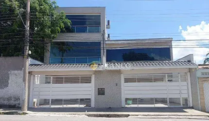 Sobrado com 6 dormitórios para alugar, 400 m² por R$ 12.000,00/mês - Jardim Santa Clara - Taubaté/SP