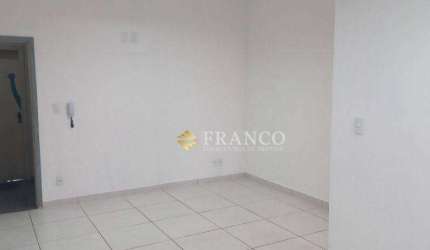 Sala para alugar, 33 m² - Centro - Taubaté/SP