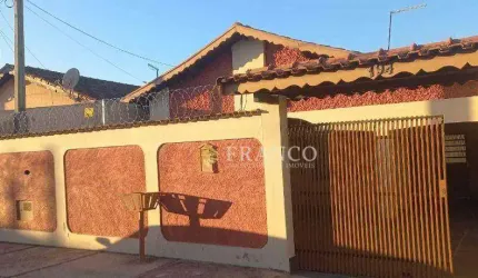 Casa com 3 dormitórios à venda, 183,98m² - Parque Santo Antônio - Taubaté/SP