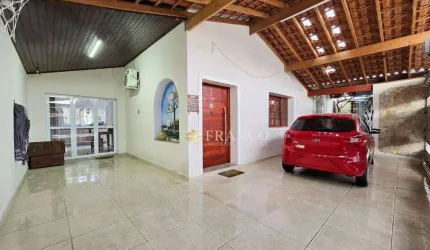 Casa com 3 dormitórios à venda, 190 m² - Vila Santa Isabel - Taubaté/SP