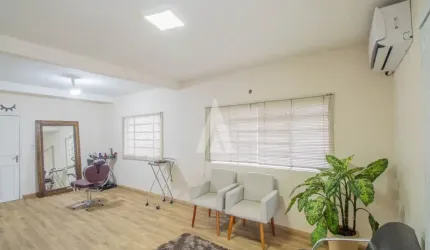 Casa comercial e residencial, à venda no bairro Bom Retiro em Joinville-SC, por R$ 870.000,00.