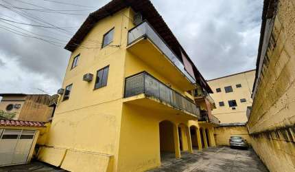 Apartamento com 2 quartos  Bem Localizado na Rua da Microlins - Centro