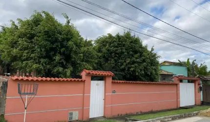 Casa com 3 quartos (1 suíte), amplo terreno e estrutura - Saquarema