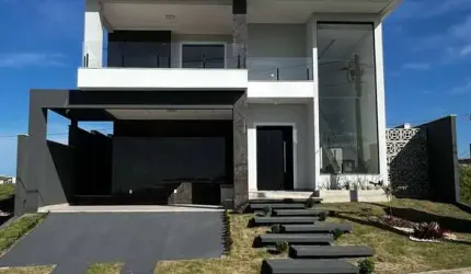 Casa com 4 quartos (1 suíte) no Condomínio Viverde II - São Pedro da Aldeia