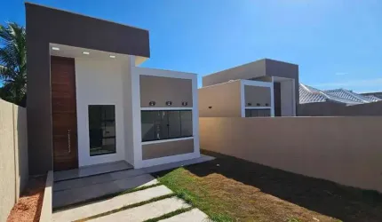 Casa à Venda com 2 quartos (1 suíte) no Coqueiral, Araruama/RJ.