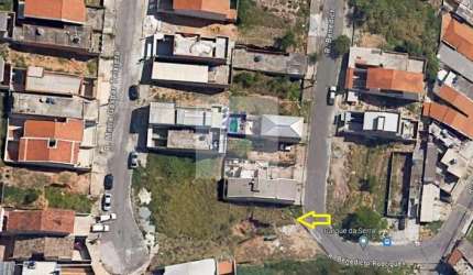 Lote/Terreno à Venda em Laranjeiras, Caieiras por R$ 147.000