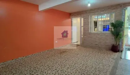Casa à venda em Jardim Adelfiori - Caieiras com 3 dormitórios e 1 suíte por R$750.000