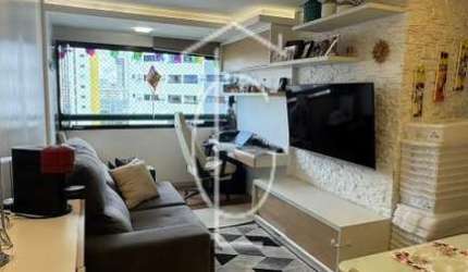 LINDO APARTAMENTO COM EXCELENTE LOCALIZA&#199;&#195;O NO ESPINHEIRO