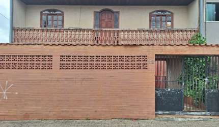 Boa oportunidade para morar e investir.