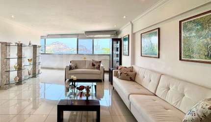Apartamento de 4 quartos, com 243m², à venda na Praia de Icaraí, Niterói/RJ