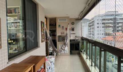 Apartamento de 2 quartos, com 84m², à venda em Charitas, Niterói/RJ