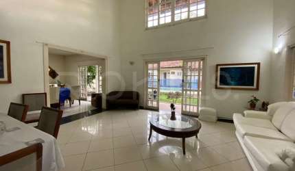 Casa Duplex de 4 quartos, com 466m², à venda em Camboinhas, Niterói/RJ
