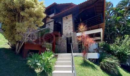 Casa Duplex de 4 quartos, com 323m², à venda em Serra Grande, Niterói/RJ