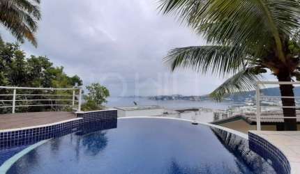 Casa de 5 quartos, com 483m², à venda em Charitas, Niterói/RJ (CA00143)