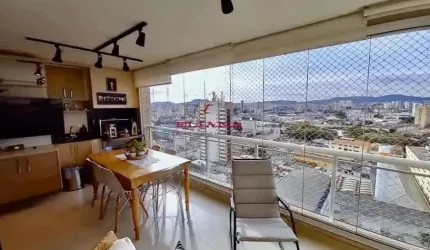Apartamento com 162 metros, 3 suites, 3 vagas em Vila Romana, São Paulo, SP