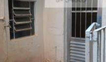 ALUGA CASA NA VILA SAO JOAO BATISTA